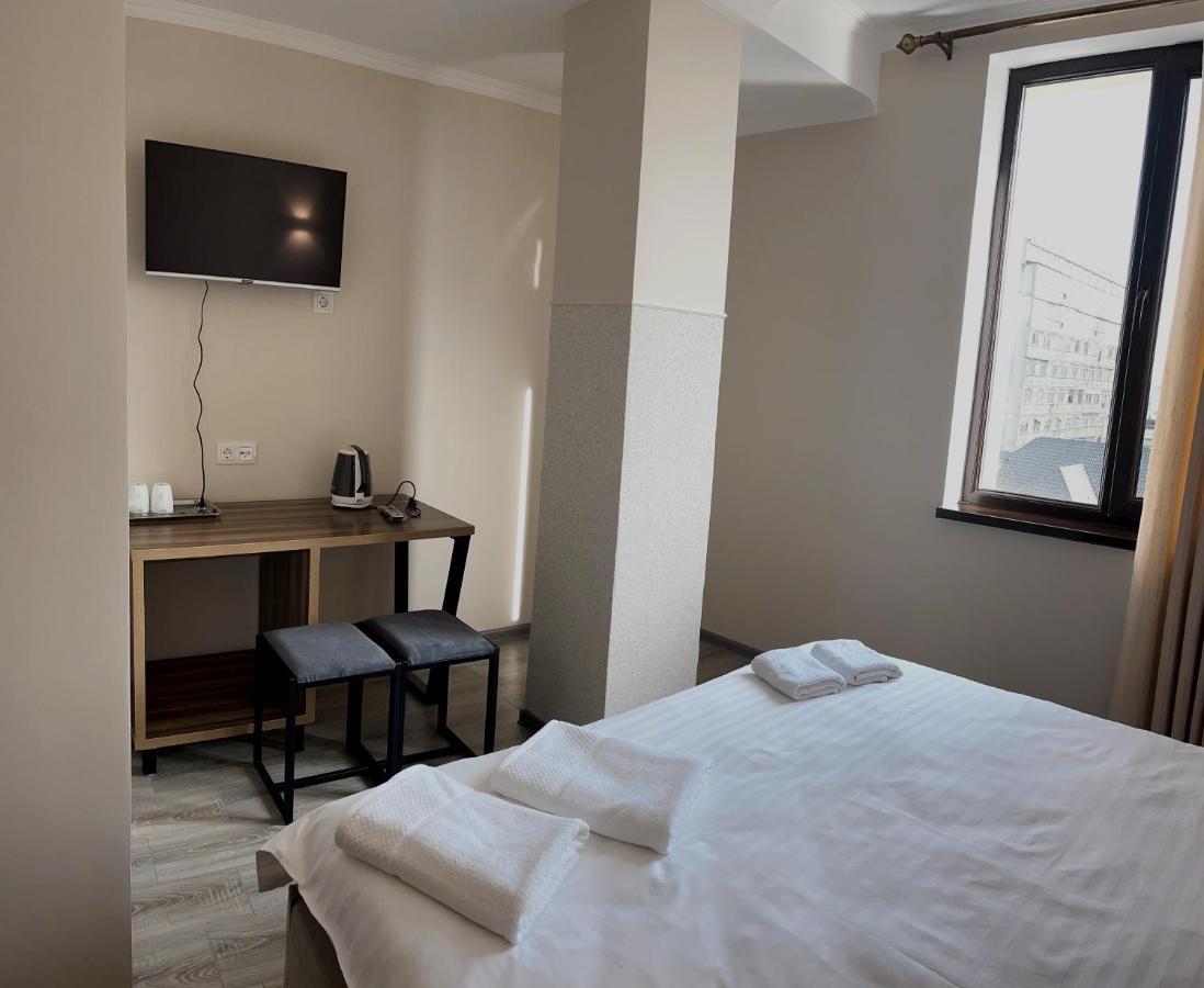 Hotel Nova Бишкек Экстерьер фото
